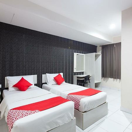 Super Oyo 1163 Hotel Pulai Ipoh Zewnętrze zdjęcie